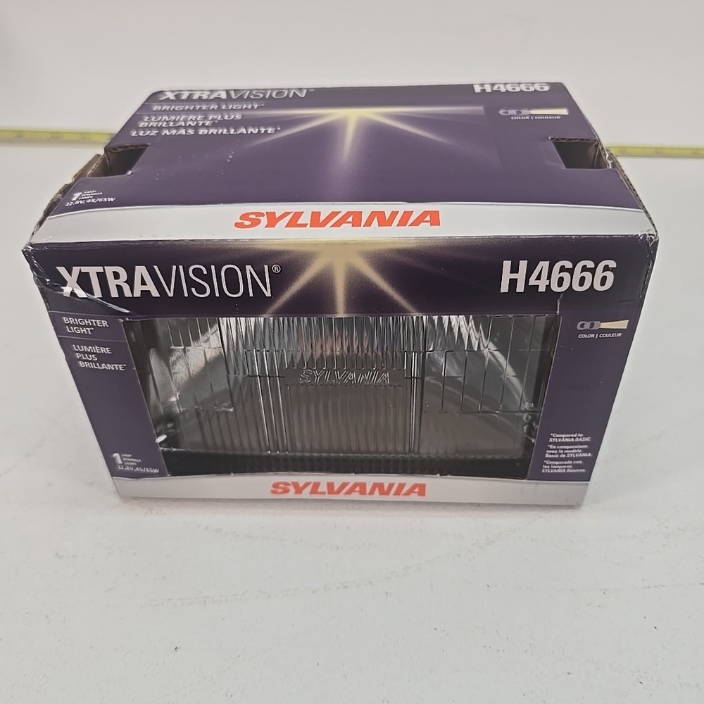 SYLVANIA H4666 XtraVision Sealed Beam Halogen‎ Headlight Replacement (1 Pack)